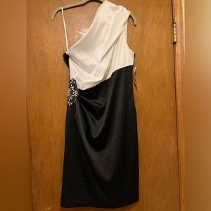 NWT Jessica Howard One-Shoulder Dress White Black Satin W/ Beaded Side Detail 6